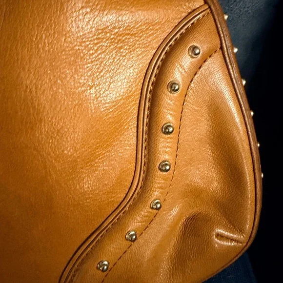 Michael Kors Tan Studded Hobo Bag - Picture 4 of 14